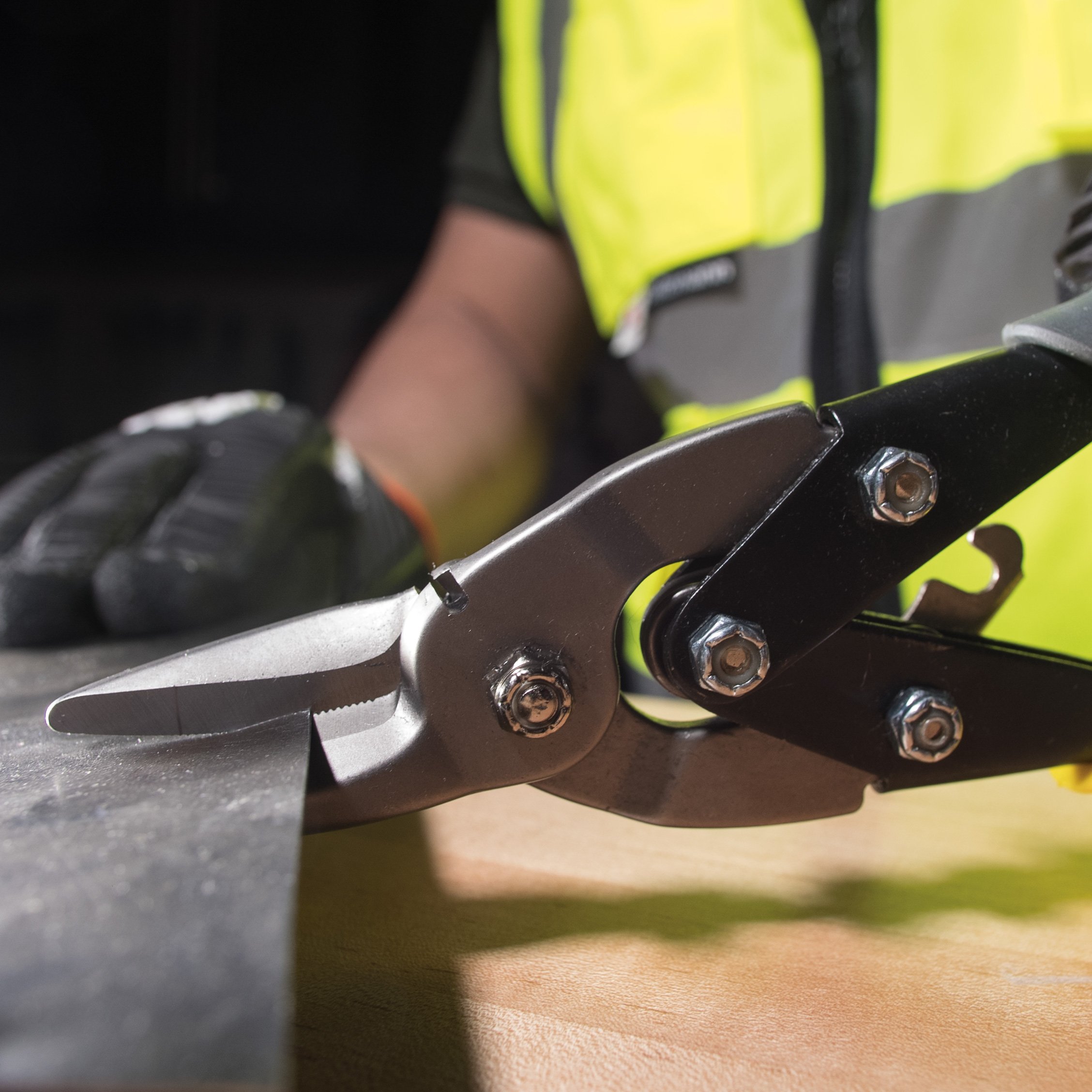 Alternate image of AVIATION SNIPS WITH WIRE CUTTER, STRAIGHT in use.