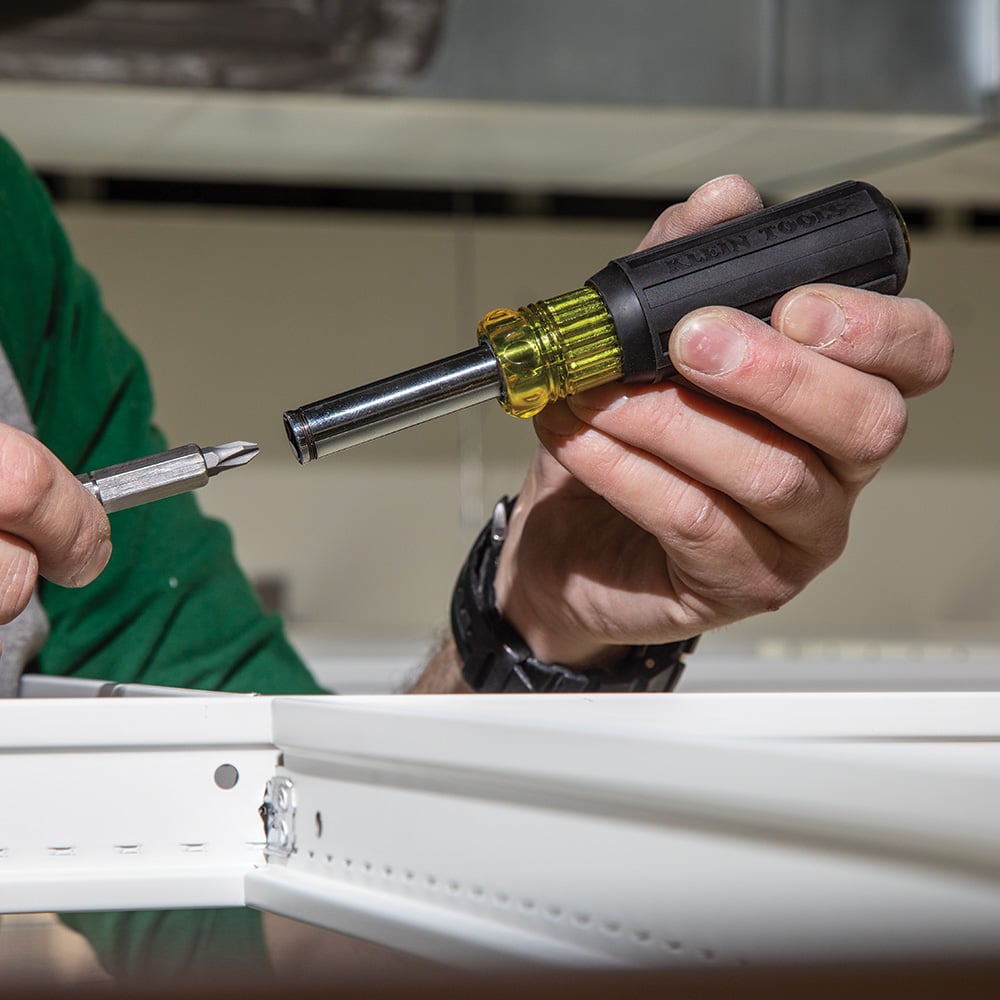 Alternate image of 11-IN-1 MAGNETIC SCREWDR IVER / NUT DRIVER in use.