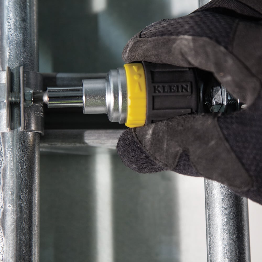 Alternate image of 6-IN-1 RATCHETING STUBBY SCREWDRIVER in use.