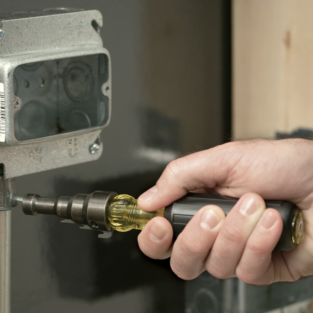 Image of COMB REAMER & SCREWDRIVR (REPLACES KLN 85188) in use.