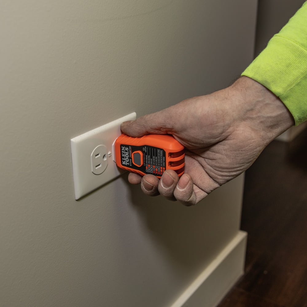Alternate image of DIGITAL CIRCUIT BREAKER FINDER WITH GFCI OUTLET in use.