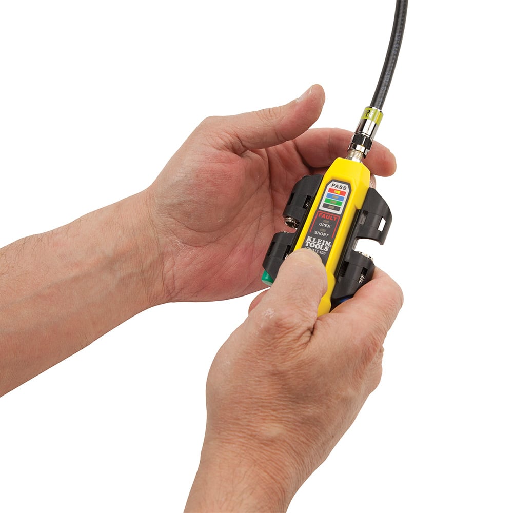 Image of COAX EXPLORER 2 WITH REM OTE KIT in use.